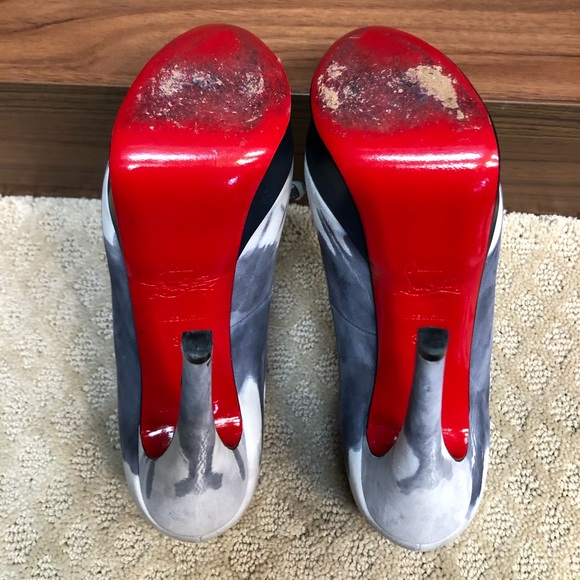 Christian Louboutin Tie Dye Peep Toe Platform - Picture 6 of 8